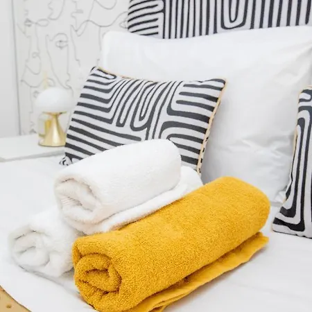 Appartement Luxueux 3p. Art Deco + Parking *