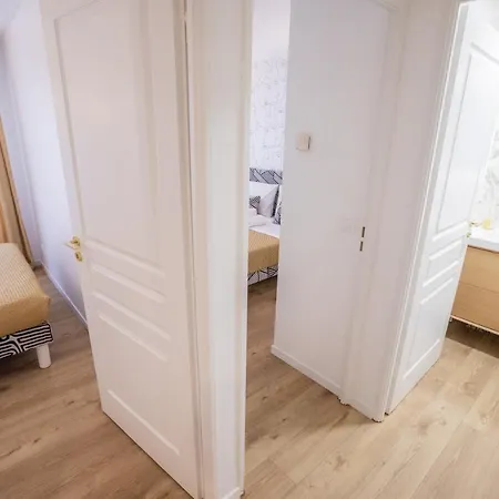 Appartement Luxueux 3p. Art Deco + Parking