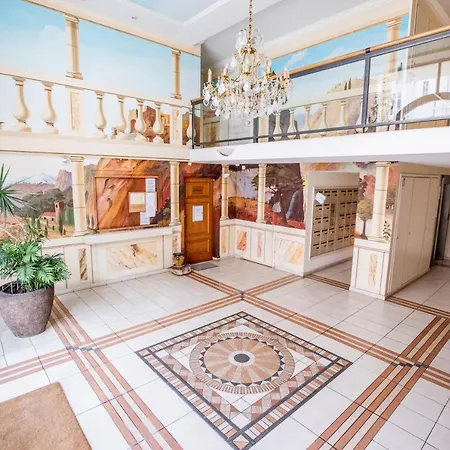 Luxueux 3p. Art Deco + Parking Appartement